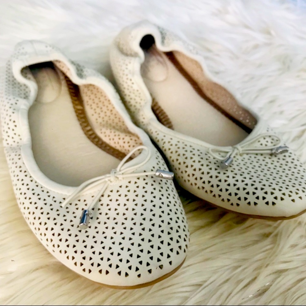 | Macy’s Cream Flats |
